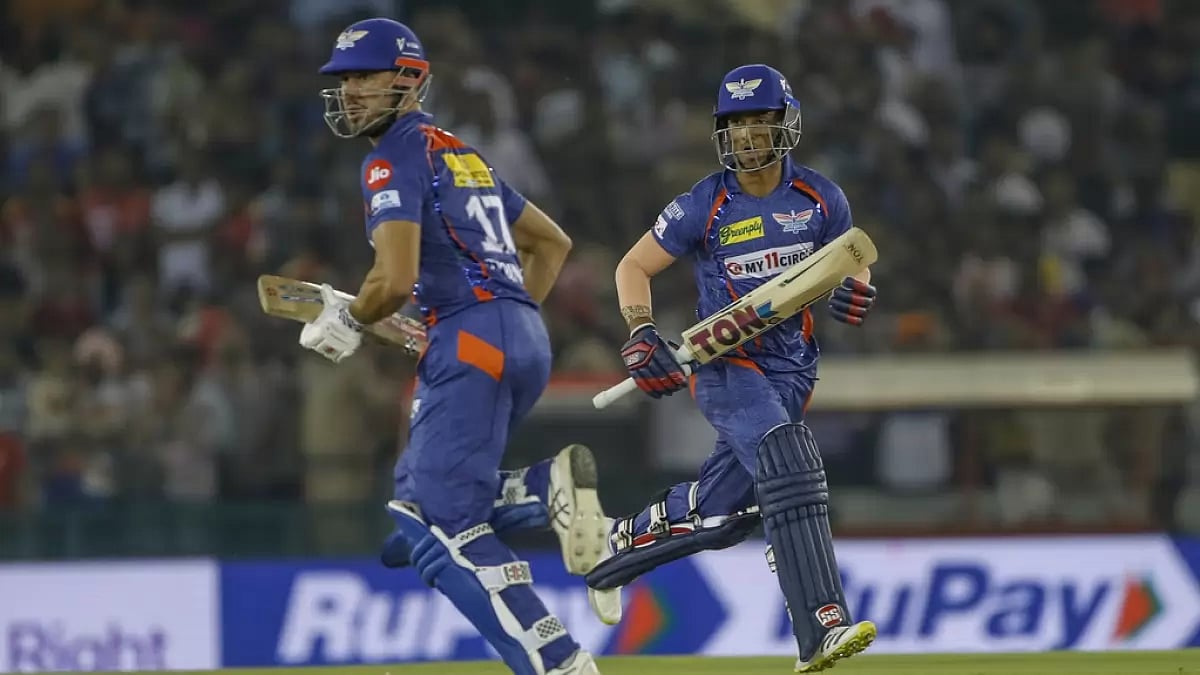 Stoinis, left, and Badoni stitched an 89-run partnership for the 3rd wicket versus PBKS on Friday.
