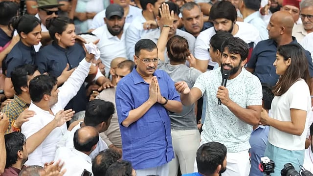 Arvind Kejriwal, Priyanka Gandhi Support Protesting Wrestlers