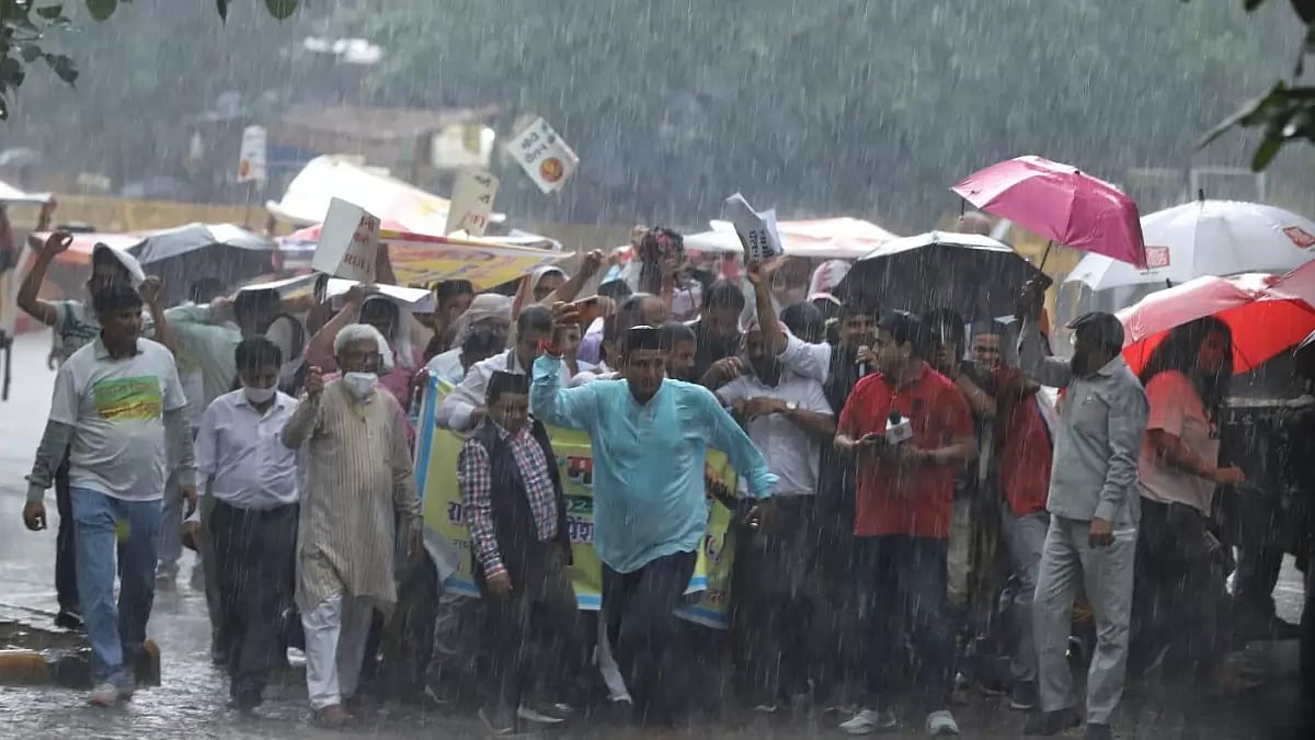 Wrestlers protest at Jantar Mantar