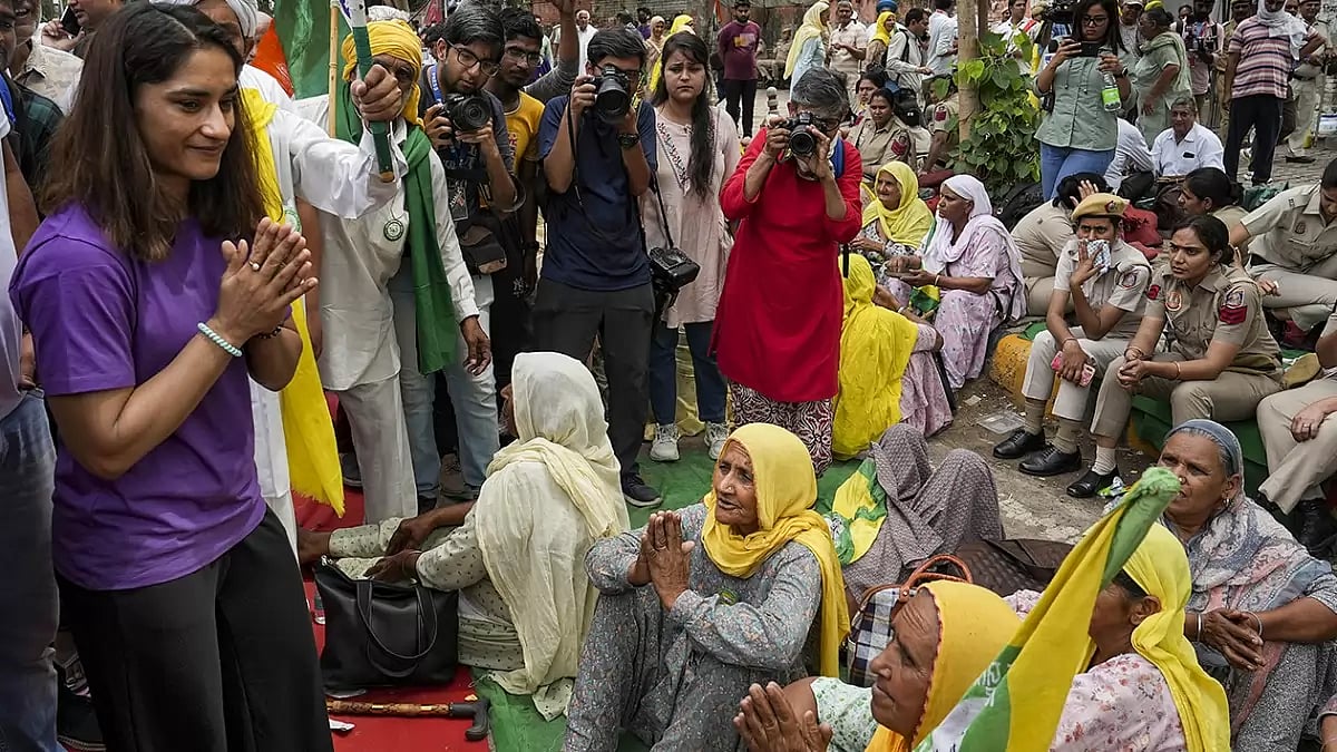 Farmers join wrestlers protest at Jantar Mantar