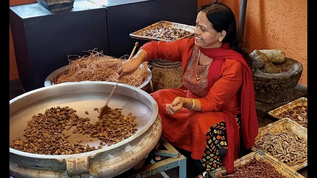 Radhamony at her Acharya Panchakarma clinic 