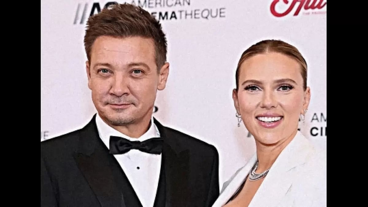 Scarlett Johansson, Jeremy Renner
