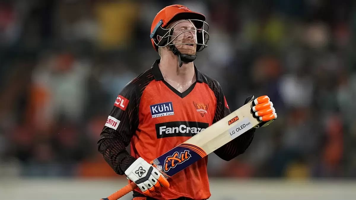 Klaasen was livid at the crowd's behaviour, as the halt resulted in his dismissal.