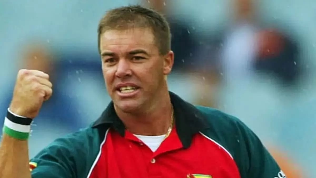 Streak led Zimbabwe in the 2000s before resigning in 2004 after a clash with the board.