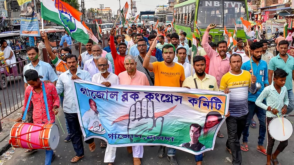 Congress celebrate win in Karnataka polls