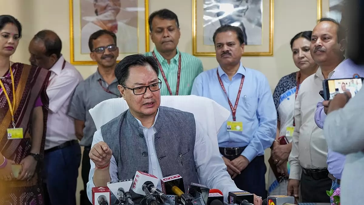 Kiren Rijiju takes charge as MoS for Earth Sciences