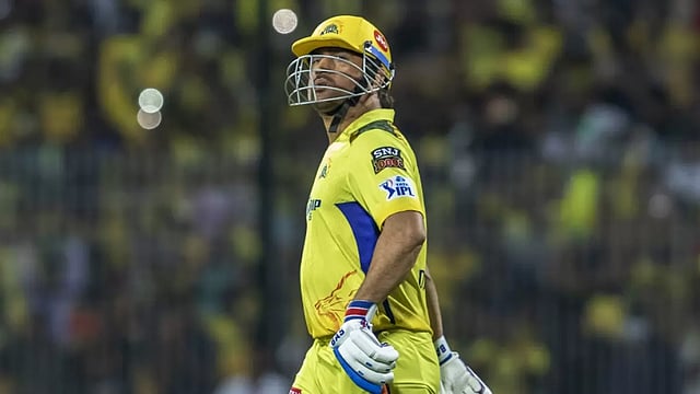 IPL 2023: MS Dhoni's Knee Has Not Been 100 Per Cent, Says Michael Hussey