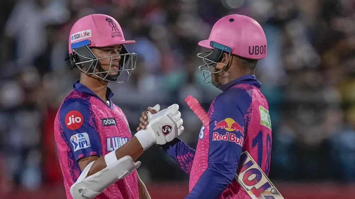 Hetmyer, right, congratulates Jaiswal on his fifty against PBKS in Dharamsala on Friday.