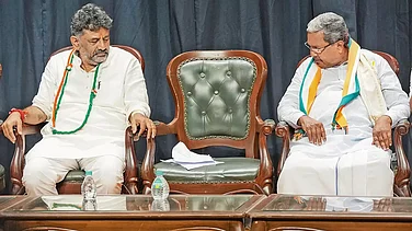 Siddaramaiah, Shivakumar Project Unity Amid Leadership Row