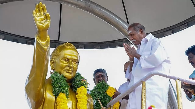 Rajiv Gandhi Remembered On His Death Anniversary