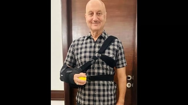 Anupam Kher Injures His Shoulder While Shooting 'Vijay 69'; Says, 'Dard To Hai'