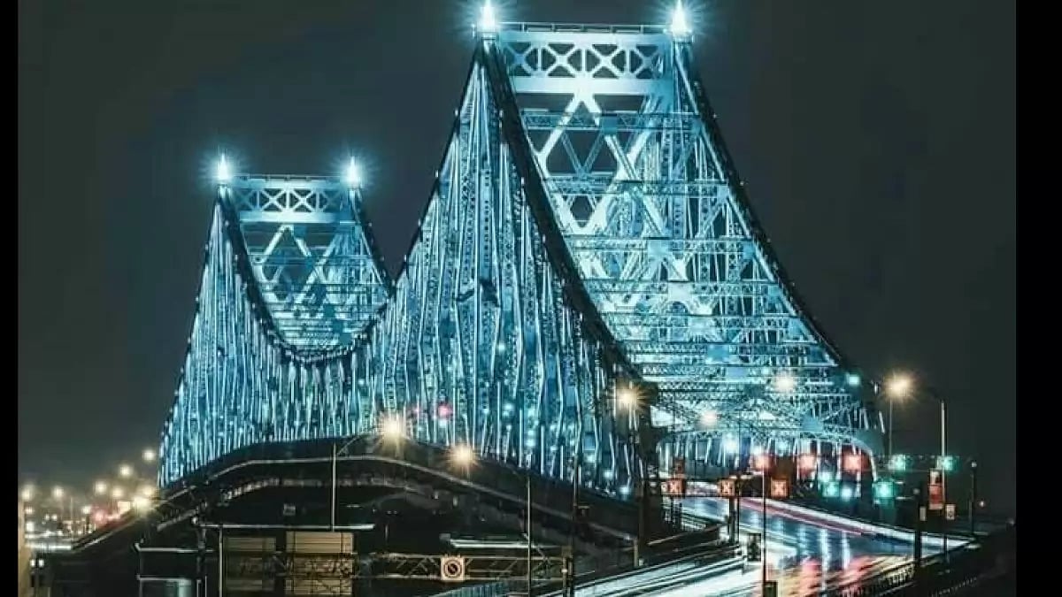 Howrah Bridge in Kolkata
