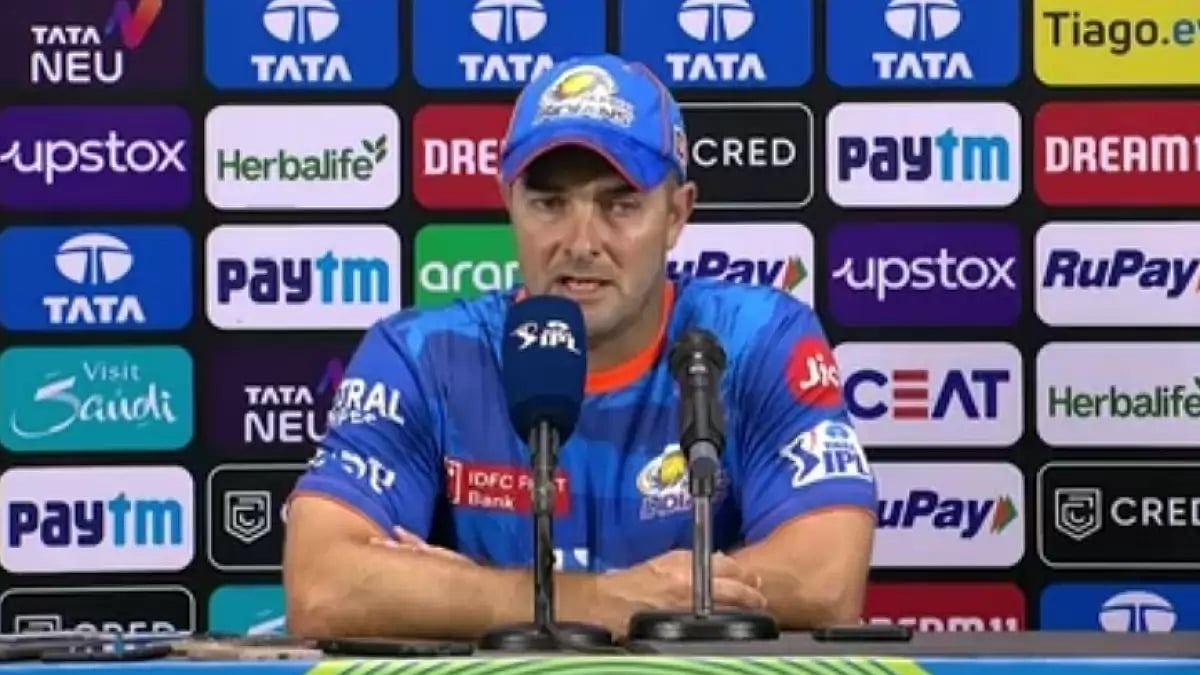 Mumbai Indians became the first team to concede four totals above 200 on the trot.