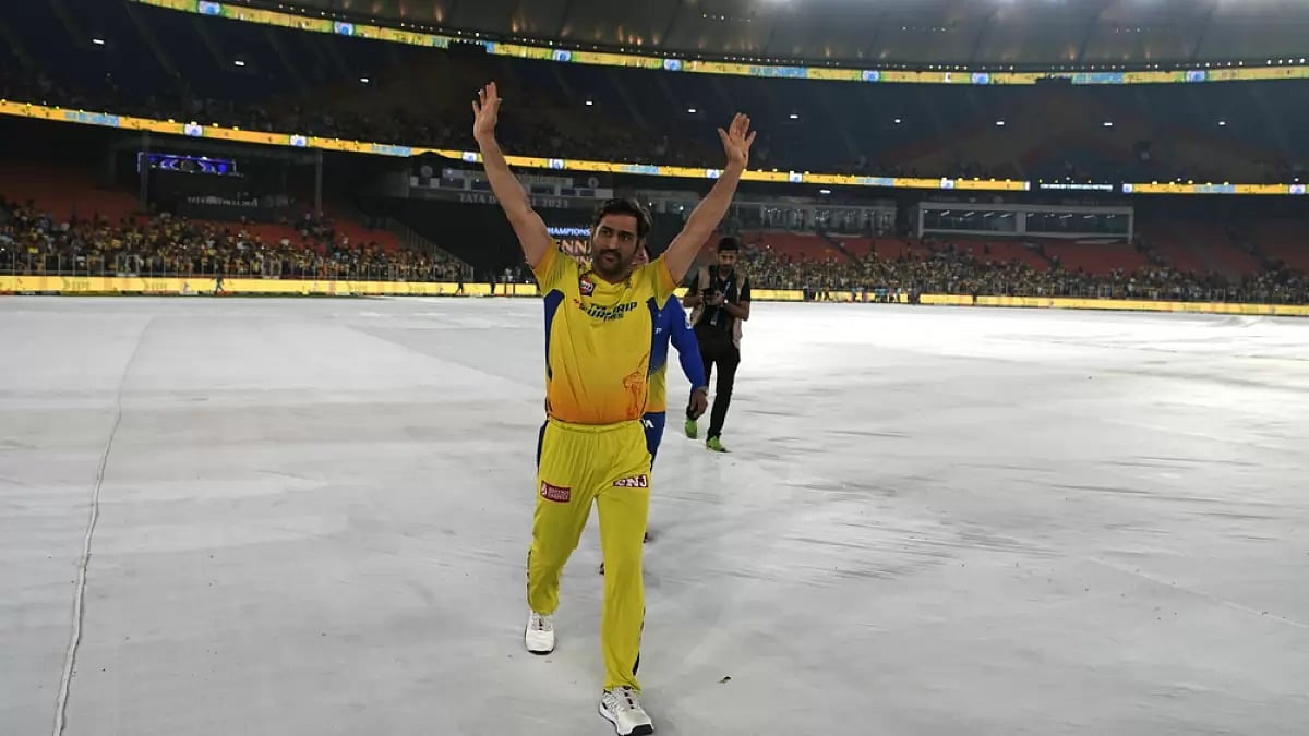 Under MSD's leadership, Chennai Super Kings landed their fifth IPL title.