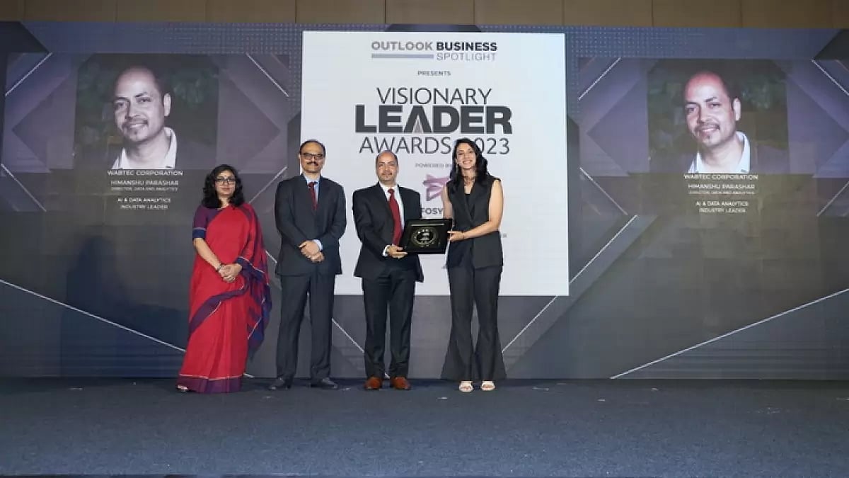 Himanshu Parashar receives the 'AI & Data Analytics Industry Leader 2023' award