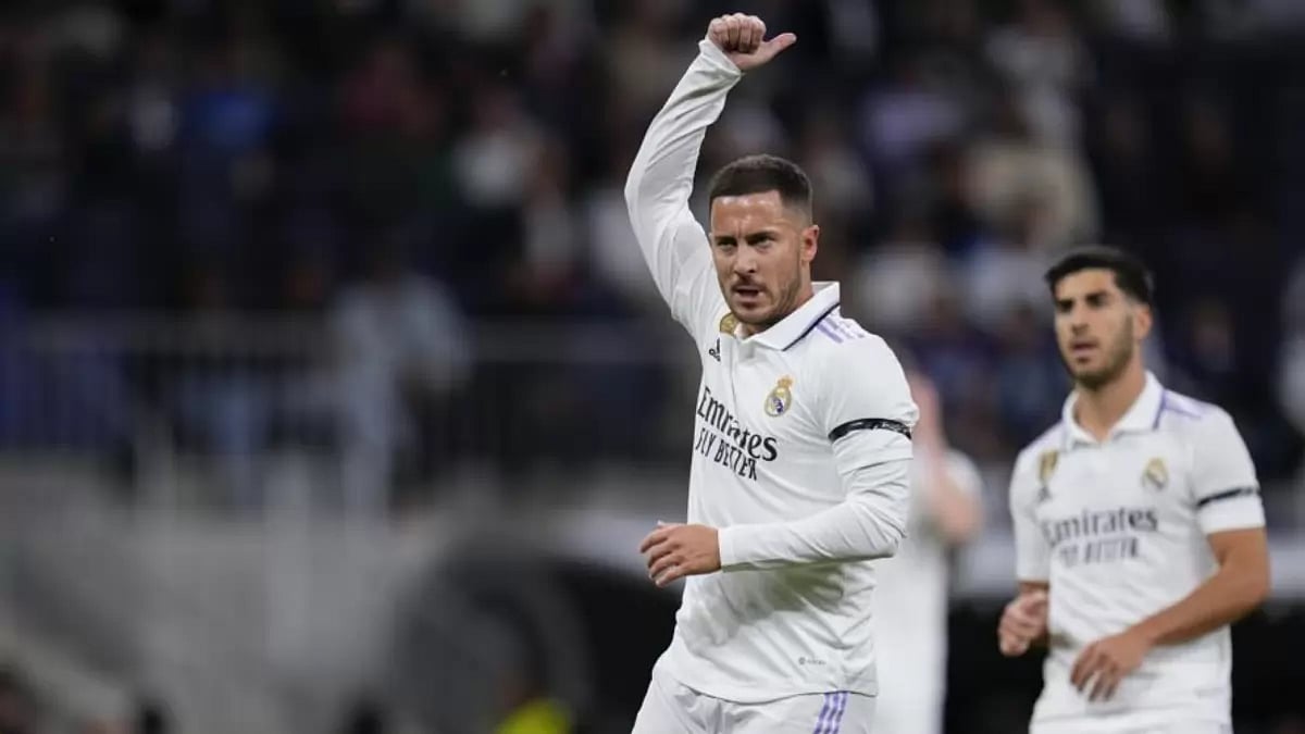 Eden Hazard (L) was plagued by injuries throughout his Real Madrid career.