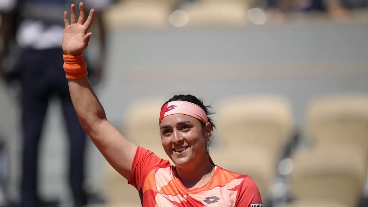 Jabeur celebrates after her fourth round win over Pera in Paris on Monday.