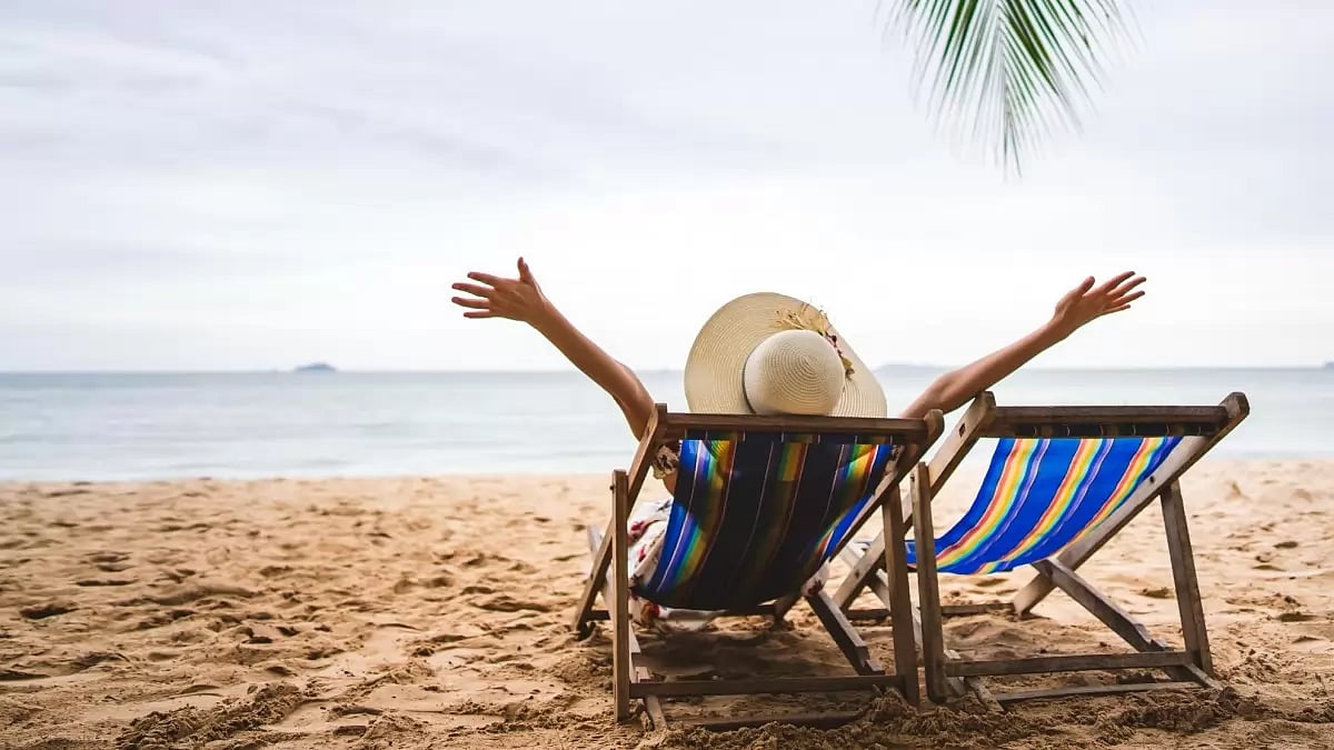 Best Pineapple Beach Towels 