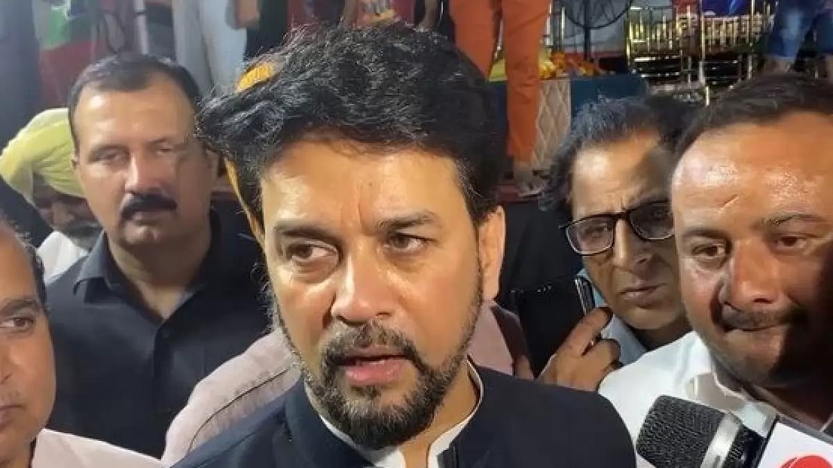 The meeting was called by Thakur to break the impasse between the wrestlers and the government.