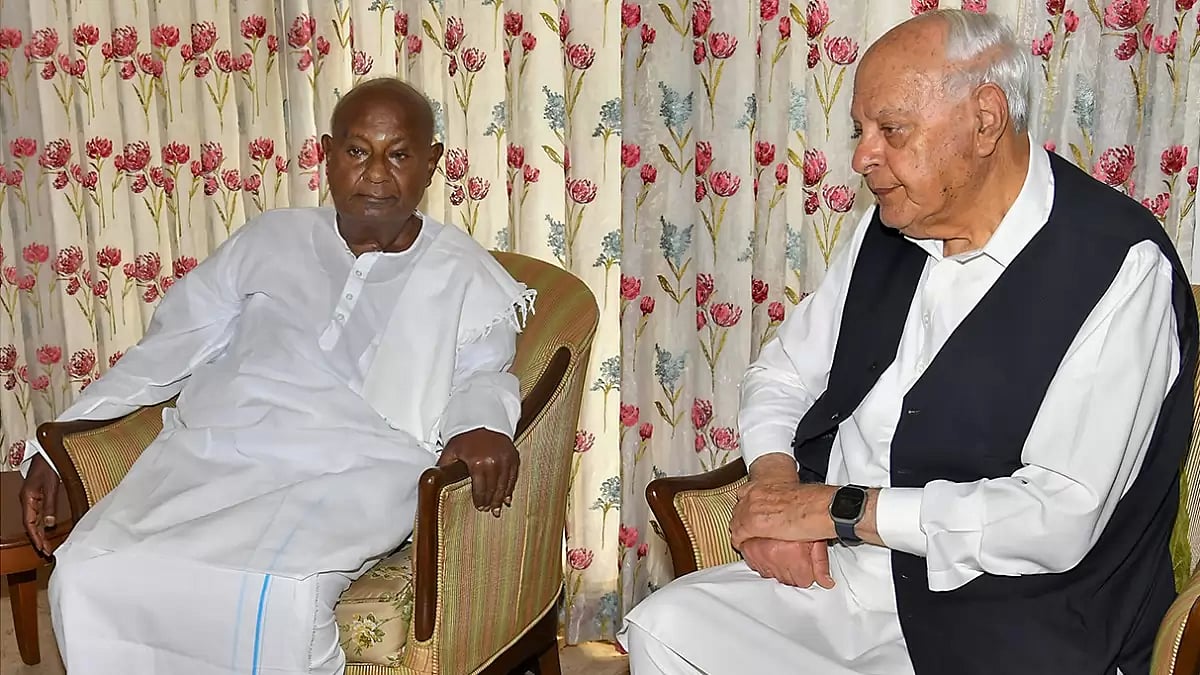 Former Prime Minister H D Devegowda and Farooq Abdullah