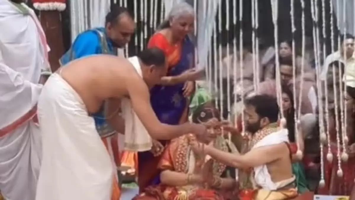 Finance Minister Nirmala Sitharaman’s daughter Parakala Vangamayi marries Pratik Doshi