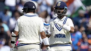 Ajinkya Rahane (R) and Shardul Thakur have put 108 runs for the seventh wicket.