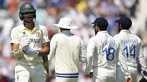 Starc scored a handy 57-ball 41 before being dismissed by Shami.