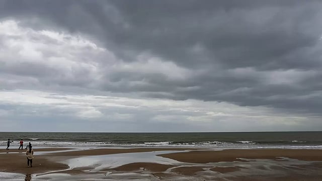 Preparing For Biparjoy Landfall: Fishing Activities Curbed, Evacuation Along Gujarat Coasts Begin