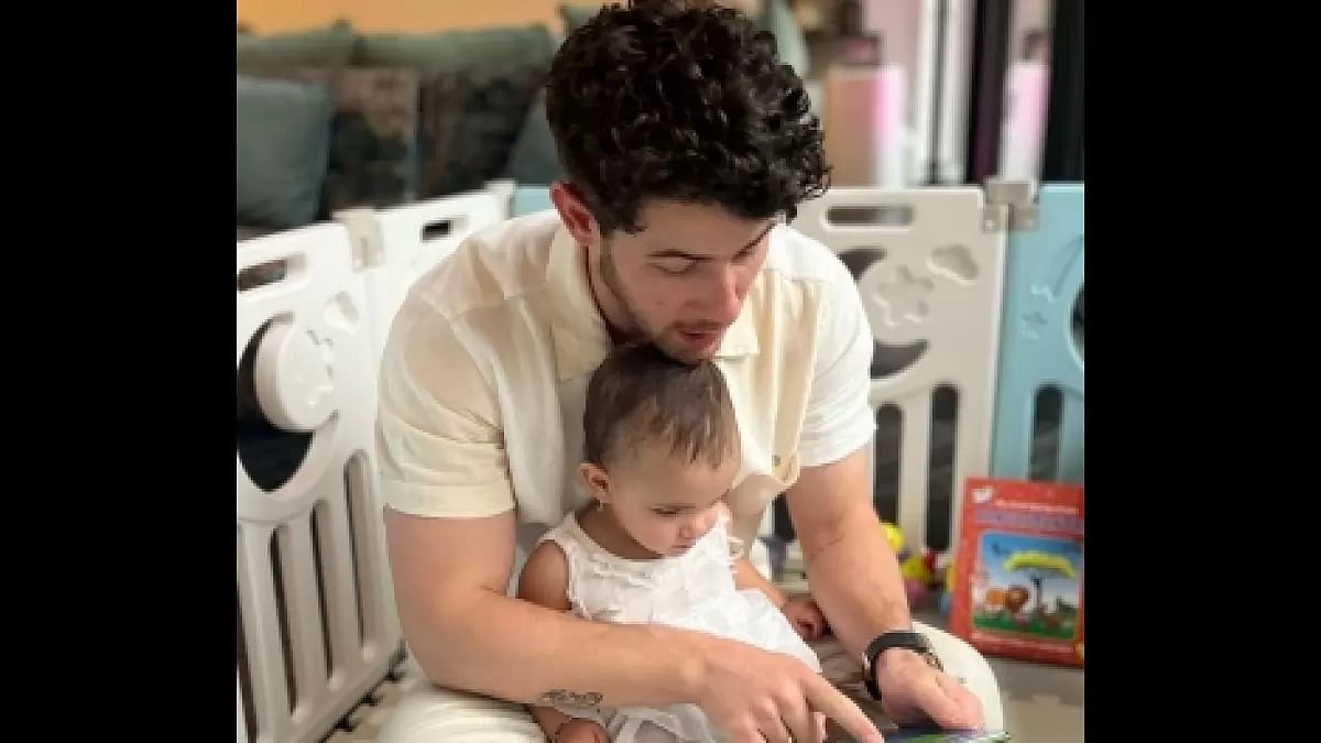 Nick Jonas, Malti Marie