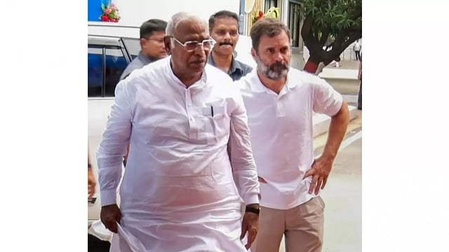Patna Adorned With 'Shop Of Love' Cut-Outs As Opposition Parties Convene In Historic Meet