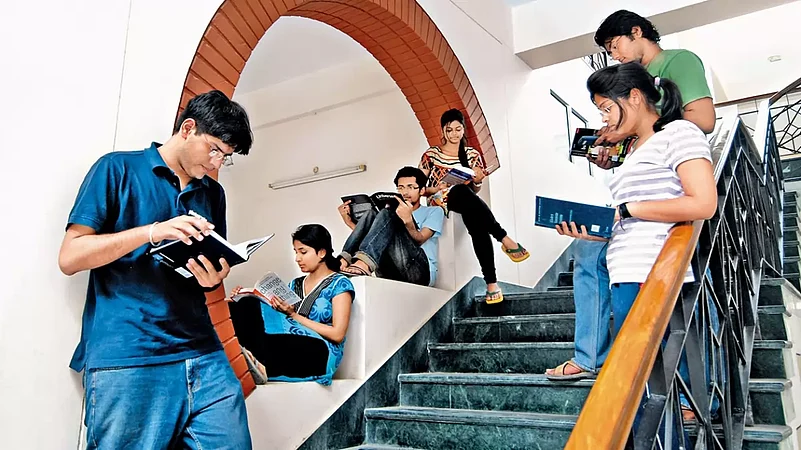 FMGE 2025 Pass Certificate Collection