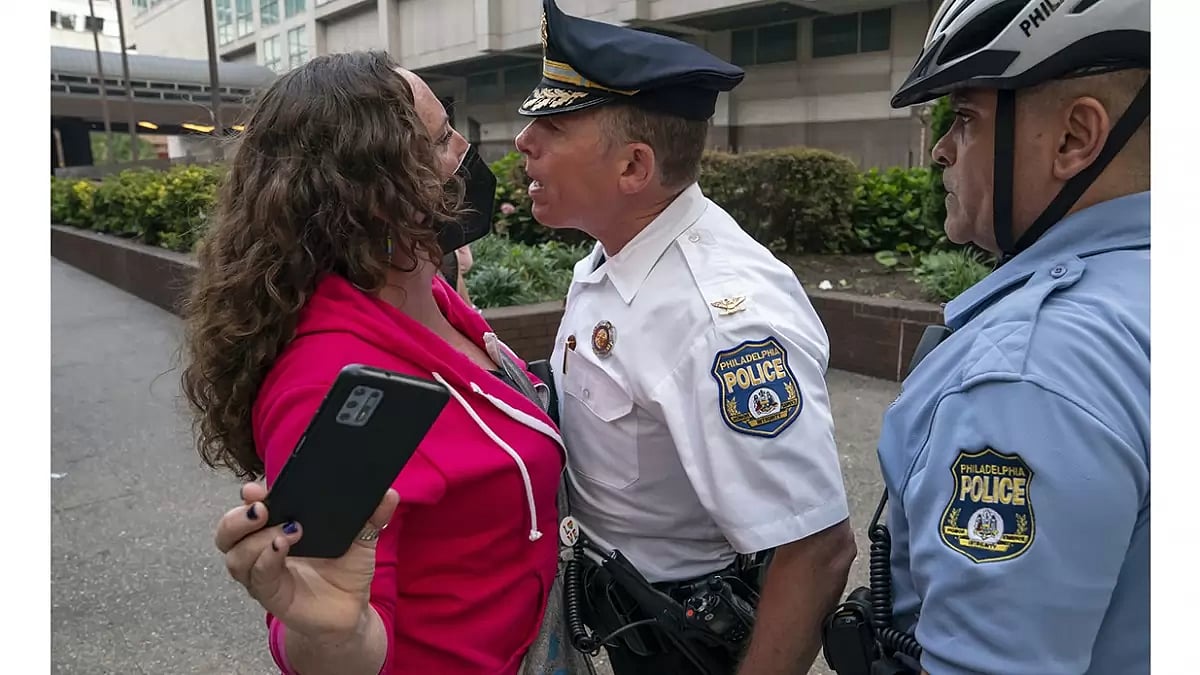 Moms for Liberty meeting 