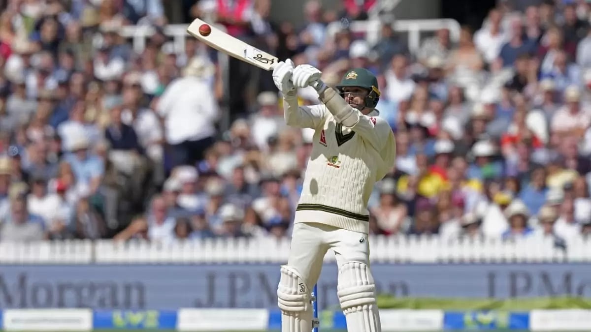 Lyon bats on Day 4 of the 2nd Test against England at Lord's on Saturday.
