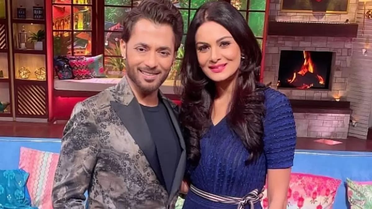 Anupam Mittal, Anchal Kumar