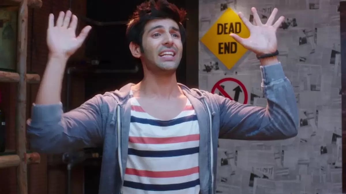 Kartik Aaryan In A Still From 'Pyaar Ka Punchnama 2'