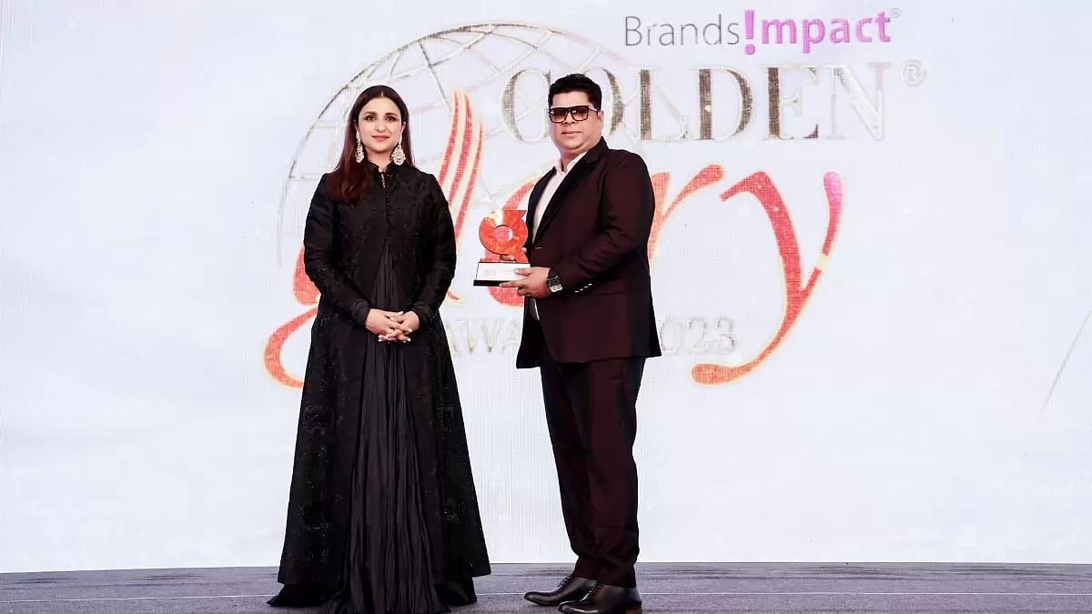 Dr. Inderjeet Singh Gautam Receives Prestigious Award 'Most Trusted Sexologist of the Year in India'