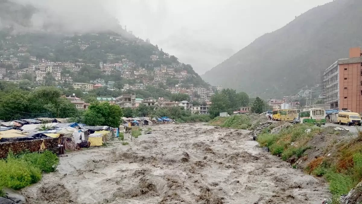North India hit by rain fury leading to swelling of rivers.