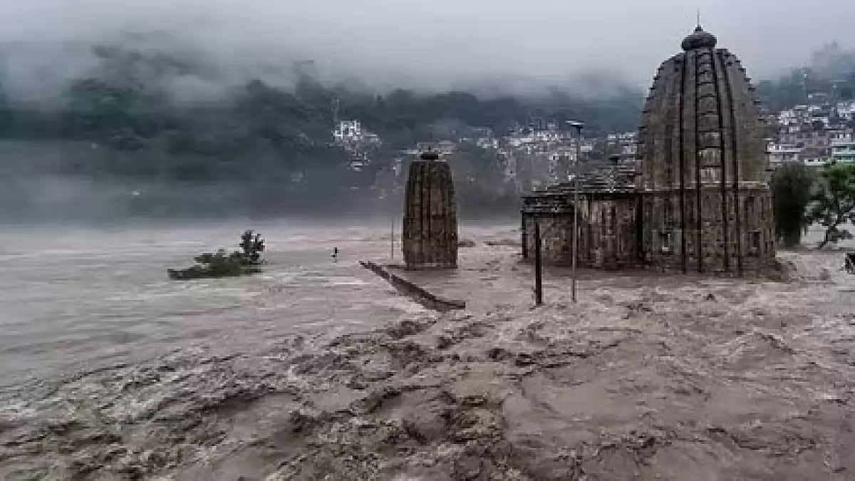 Heavy rains continue to lash North Indian states