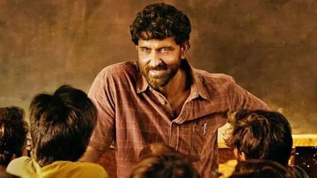 Hrithik Roshan in 'Super 30'