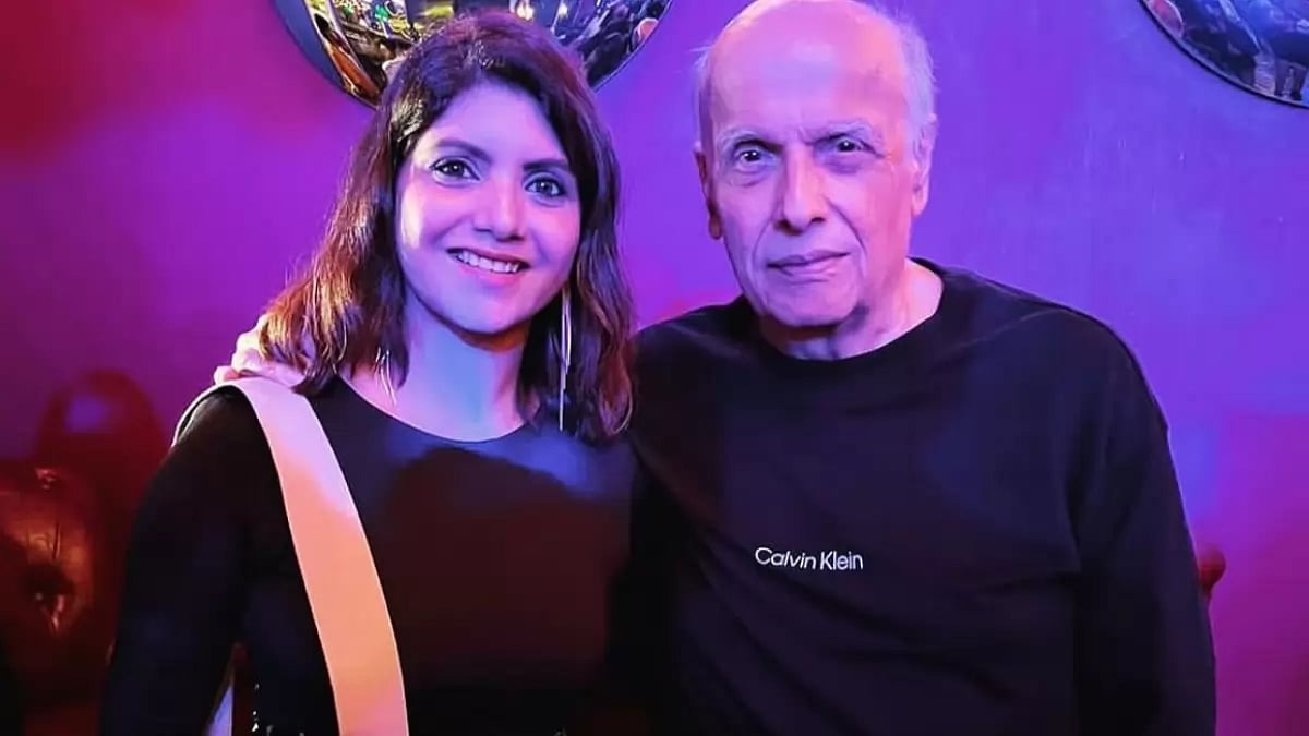 Esha Gaur, Mahesh Bhatt