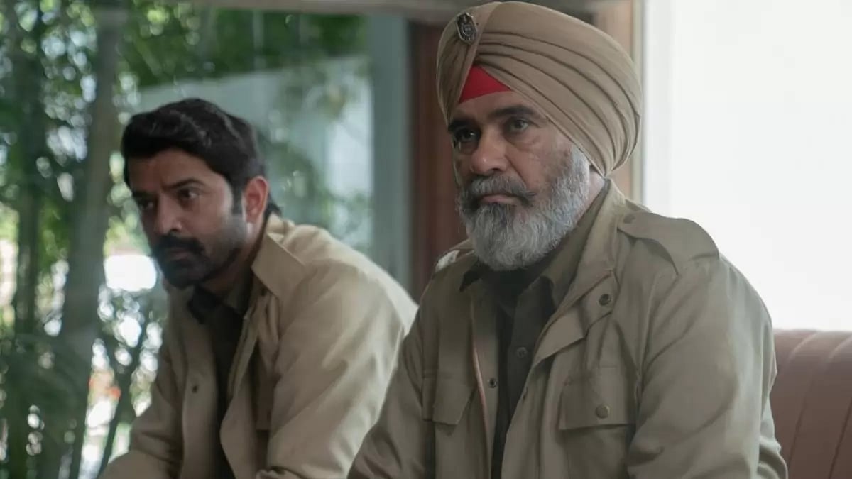 Barun Sobti And Suvinder Vicky In A Still From 'Kohrra'