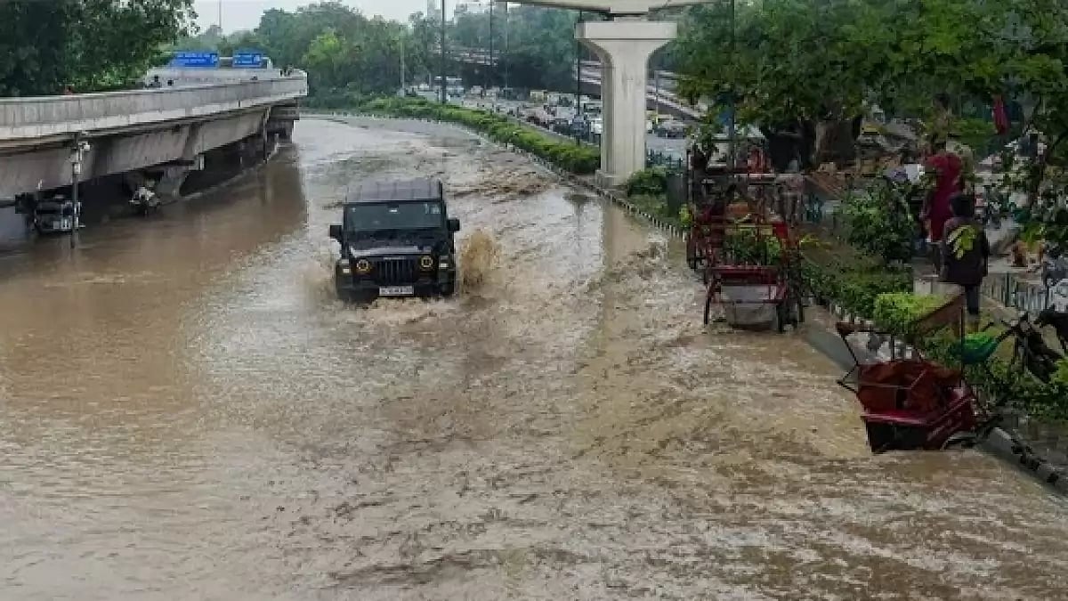 Waterlogged roads in Delhi as river Yamuna is flowing above danger mark