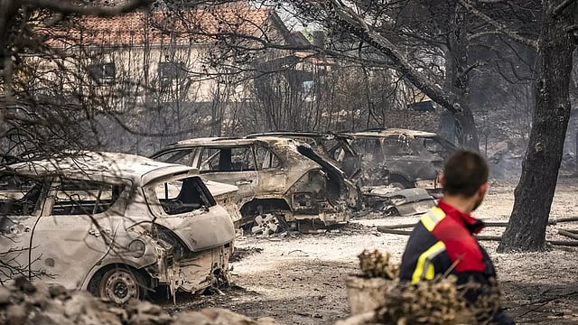 Wildfire Engulfs Coastal Areas Of Croatia, Prompting Evacuation Orders And Leaving Burnt Cars In Its Wake
