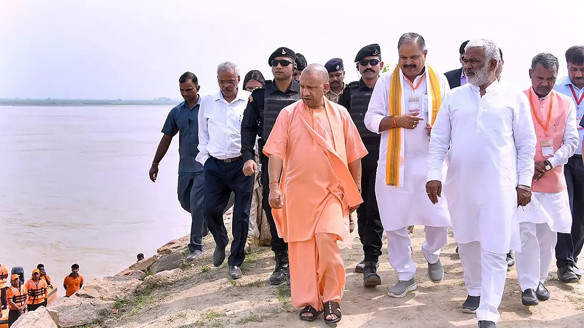 Yogi Adityanath inspects flood-hit areas