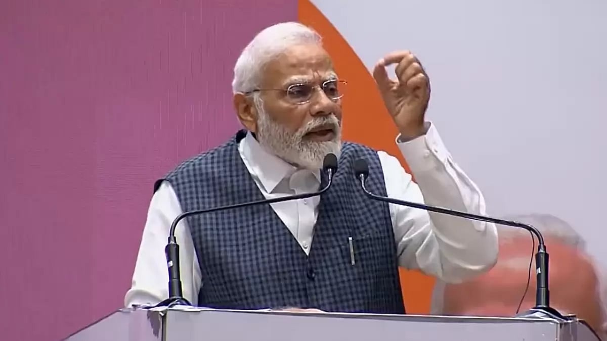 PM Narendra Modi addressing NDA meeting in Delhi 