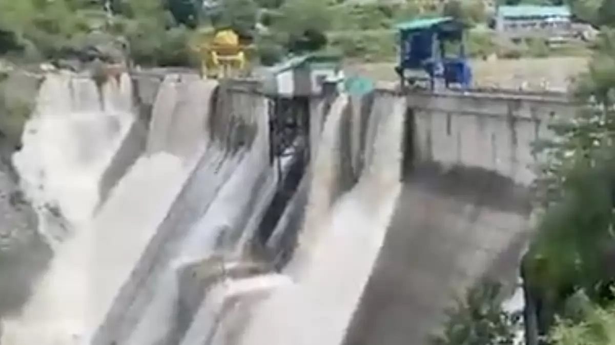 Efforts underway at Kullu’s Malana dam in Himachal to open the jammed floodgates.