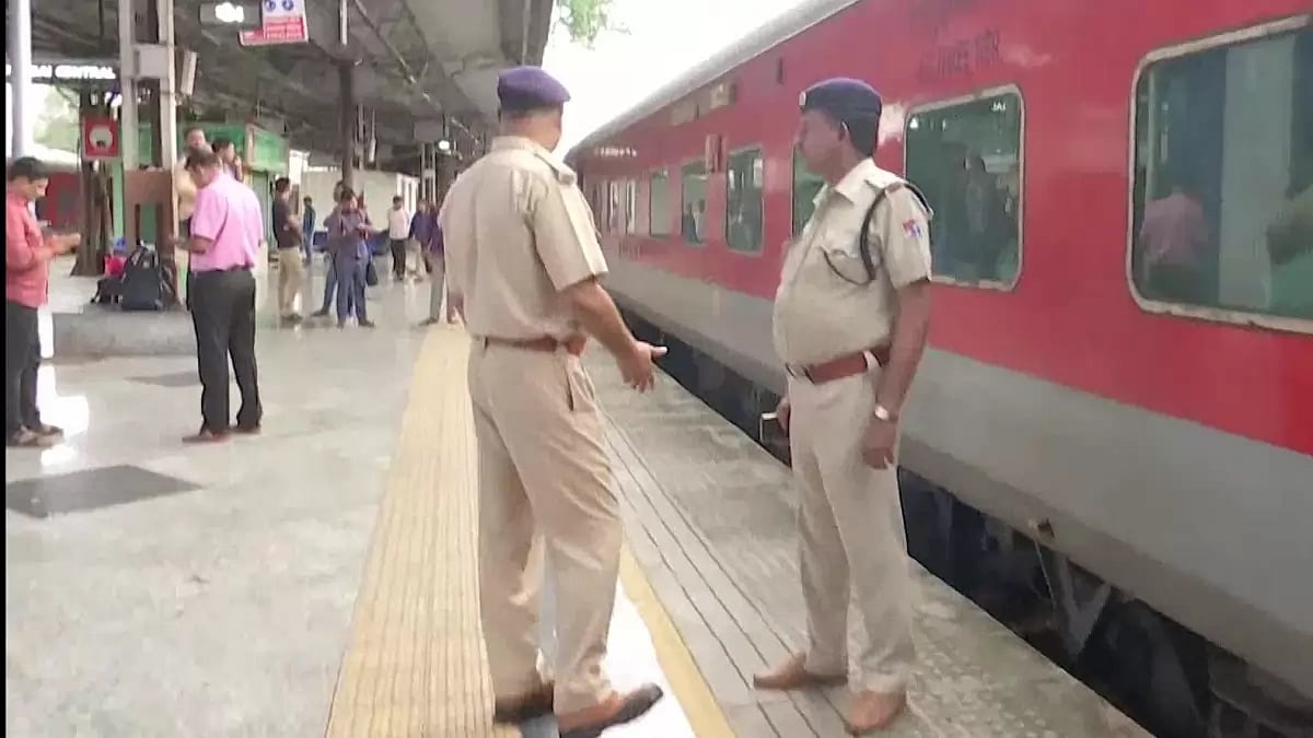 RPF personnel shoots 4 passengers onboard Jaipur Express