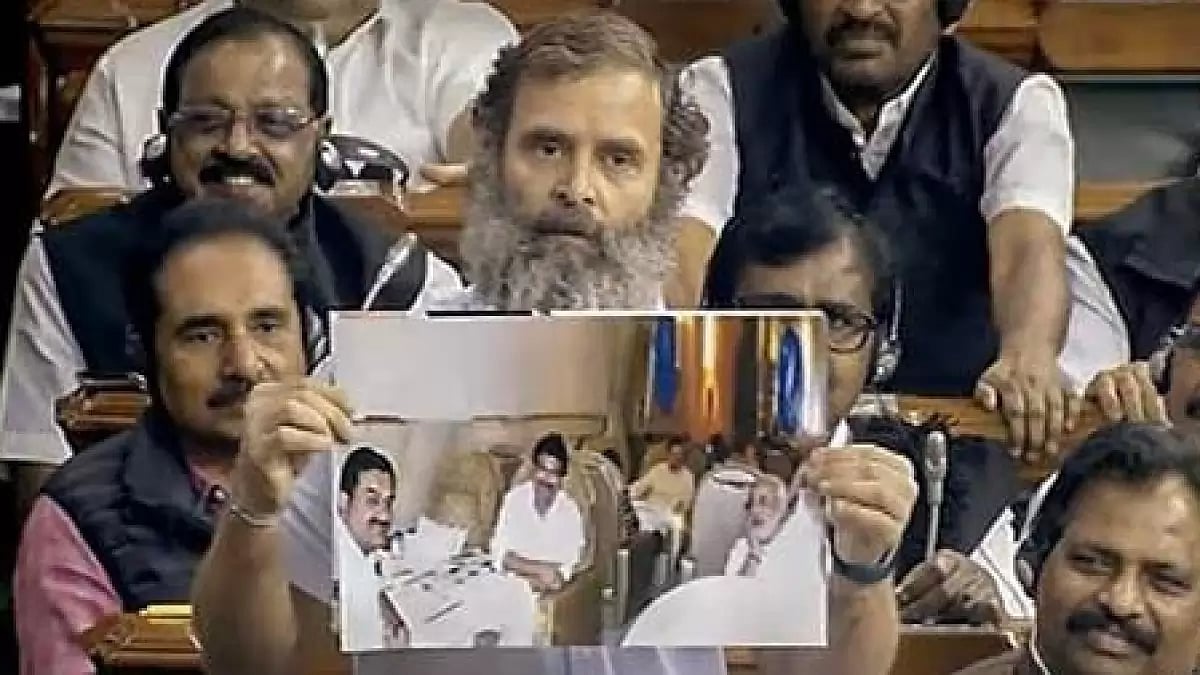 Congress shares a picture from Rahul Gandhi in Parliament