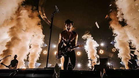 Shawn Mendes belting out at Wonder: The World Tour