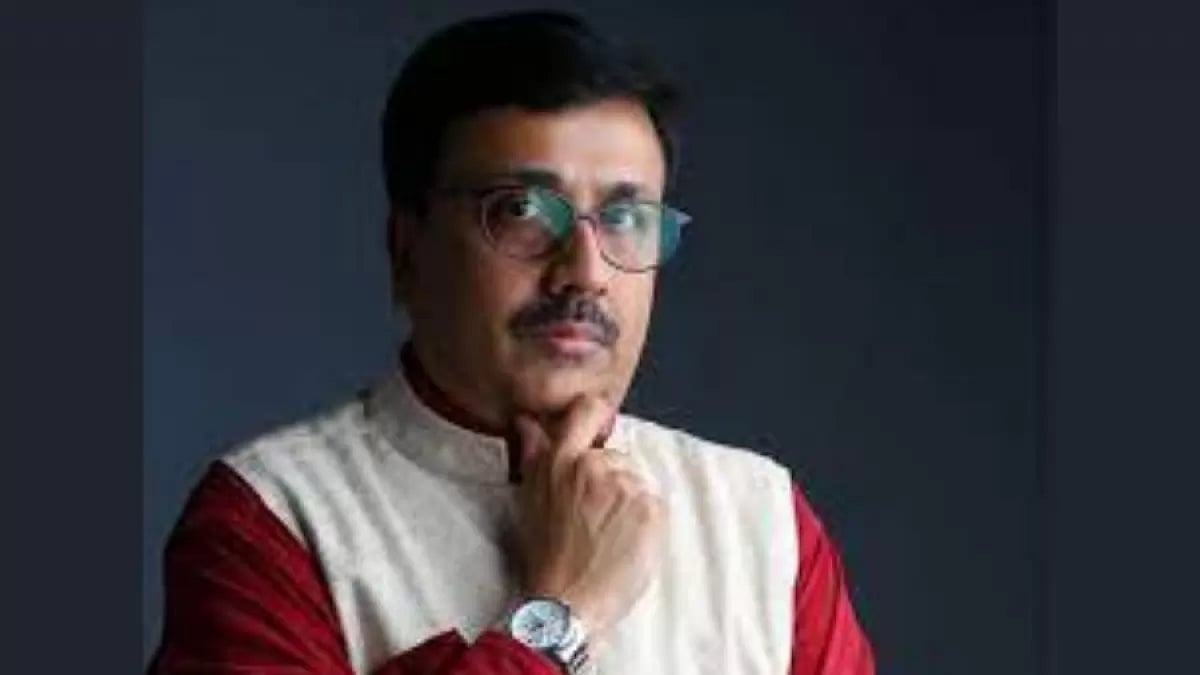 Dr. Deepak Swaminathan